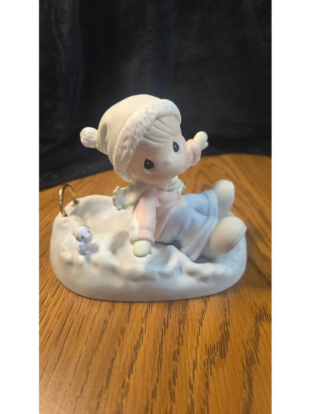 Precious Moments Angels On Earth Porcelain Figurine 1996